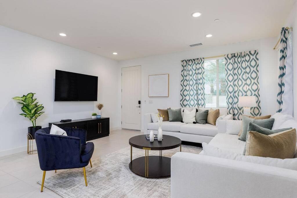 Near Coachella And Stagecoach Palm Springs , Pga Resort Villa ,Golf, Community Pool, Gym La Quinta Eksteriør billede
