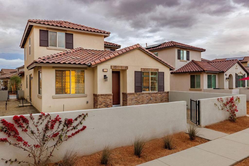 Near Coachella And Stagecoach Palm Springs , Pga Resort Villa ,Golf, Community Pool, Gym La Quinta Eksteriør billede