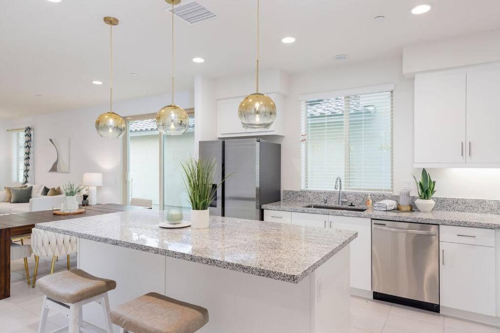 Near Coachella And Stagecoach Palm Springs , Pga Resort Villa ,Golf, Community Pool, Gym La Quinta Eksteriør billede