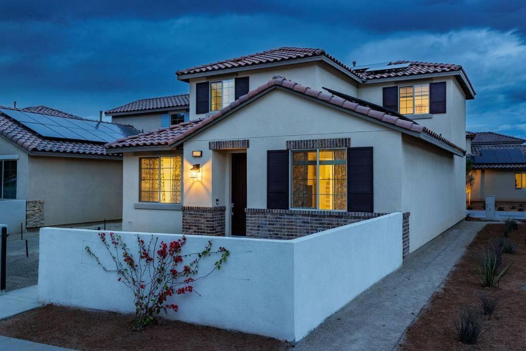 Near Coachella And Stagecoach Palm Springs , Pga Resort Villa ,Golf, Community Pool, Gym La Quinta Eksteriør billede