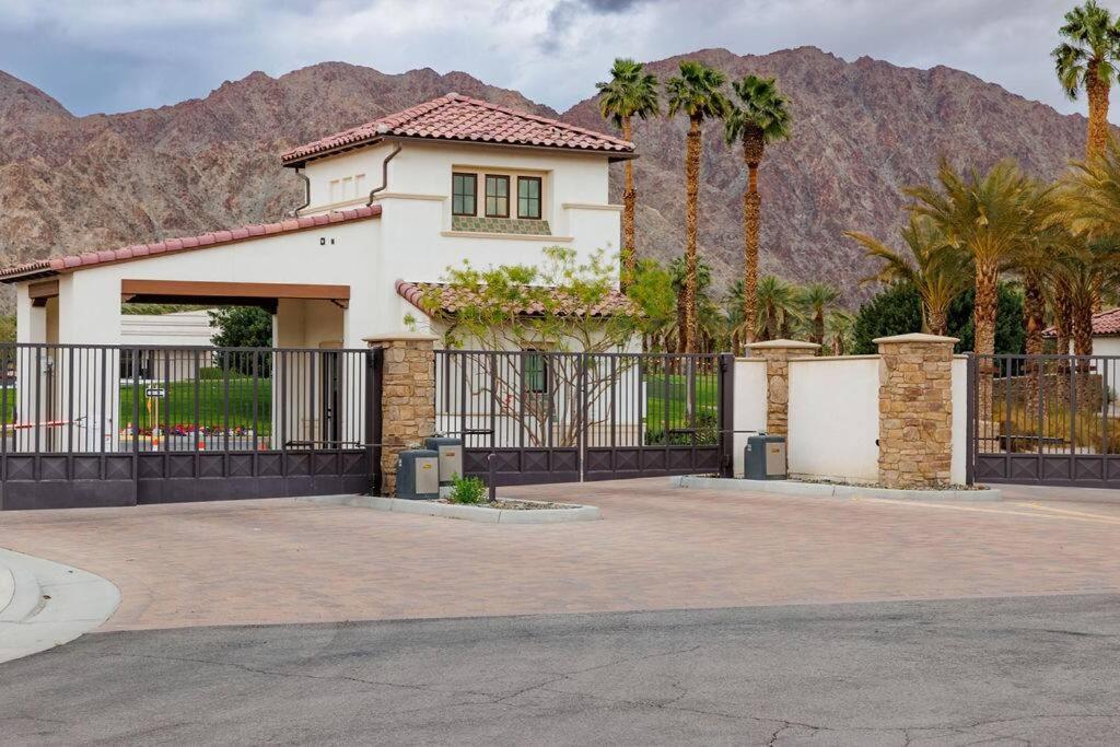 Near Coachella And Stagecoach Palm Springs , Pga Resort Villa ,Golf, Community Pool, Gym La Quinta Eksteriør billede